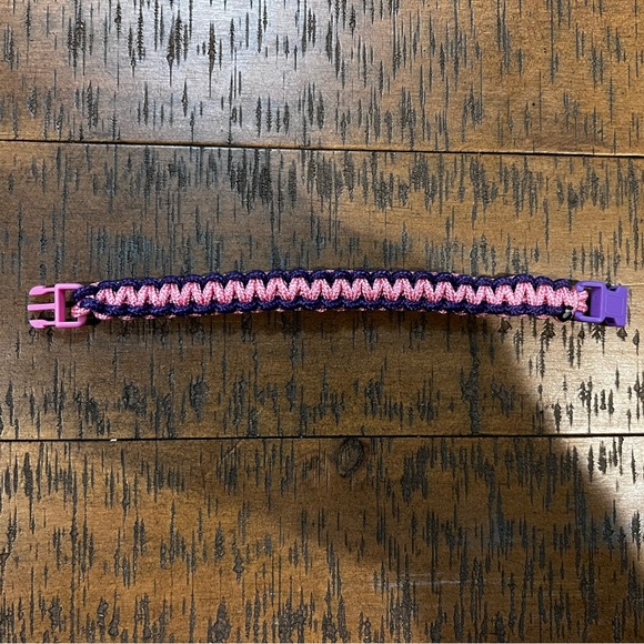 Handcrafted, Purple & Pink Paracord Bracelet - Picture 4 of 7